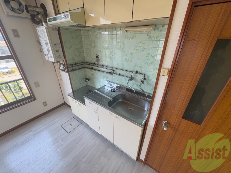 キッチン　キッチンはスペースも広々していて使いやすそうですよ！