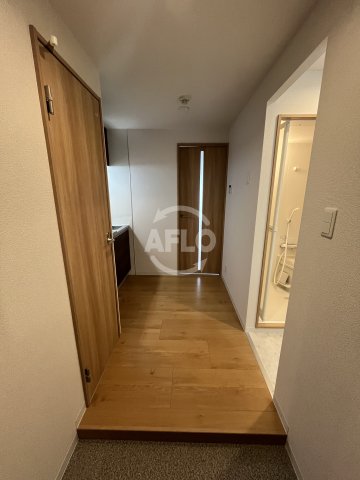 玄関　ソリティア桃谷　玄関