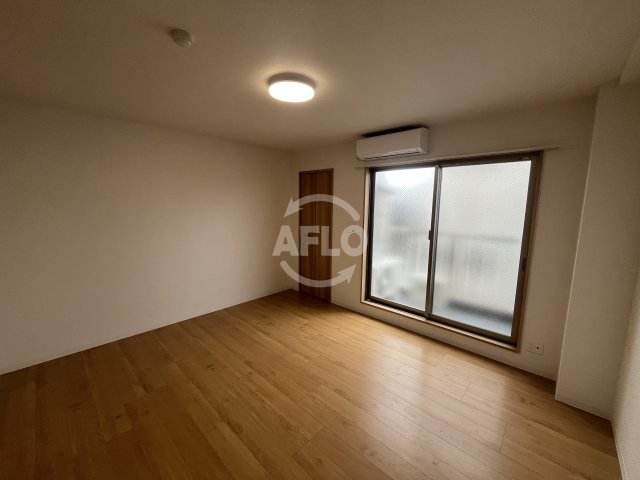 居室・リビング　ソリティア桃谷　洋室