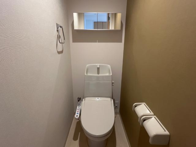 トイレ　シャワー付トイレ