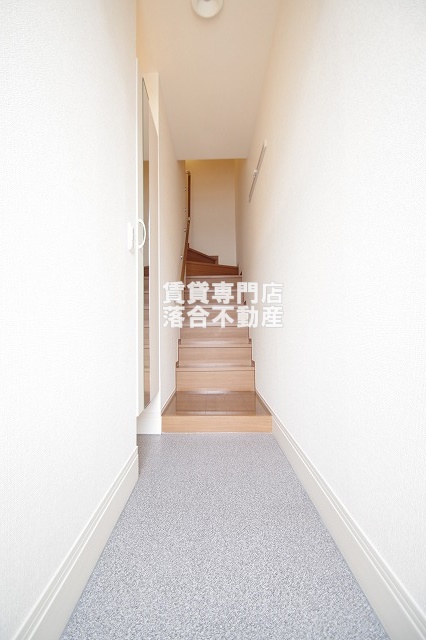 玄関　落ち着いた玄関