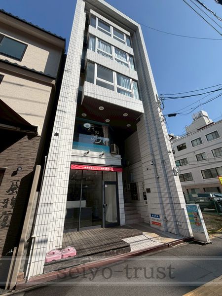 カーサメントJアベニューの外観写真