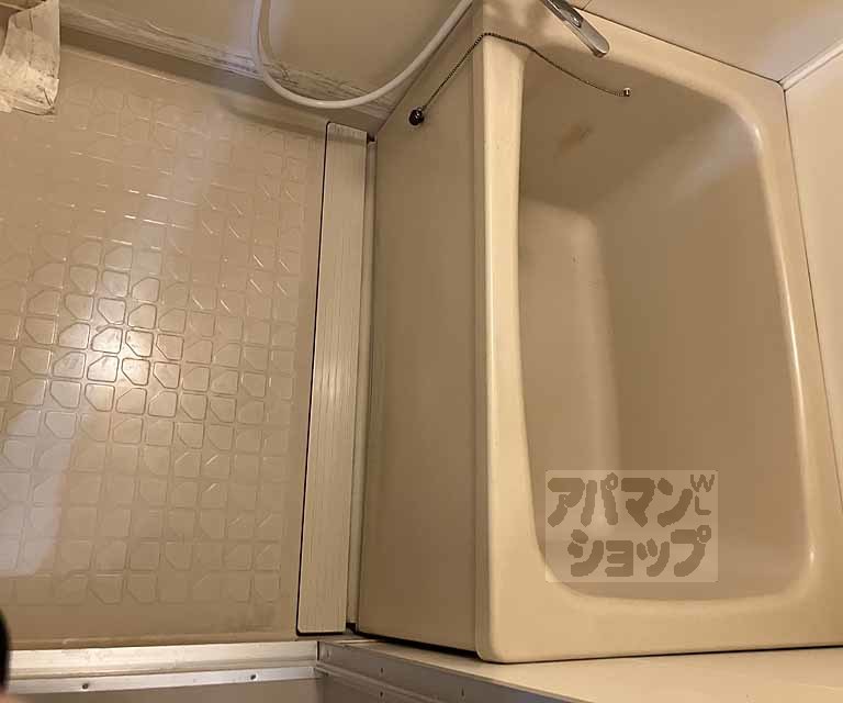 シャトー小西の風呂写真