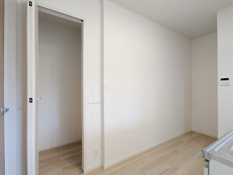 収納　図面と現状に相違がある場合には現状を優先