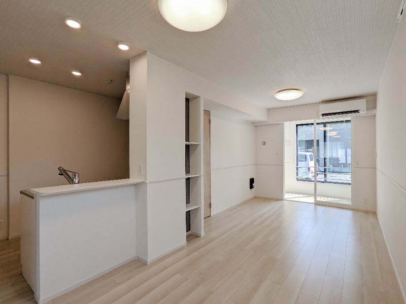 居室・リビング　図面と現状に相違がある場合には現状を優先