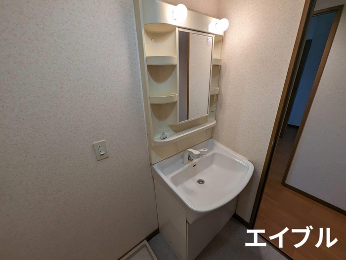 洗面設備　※別室の写真です。