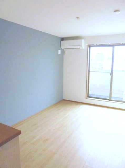 居室・リビング　使いやすい形の為、レイアウトを楽しめます♪