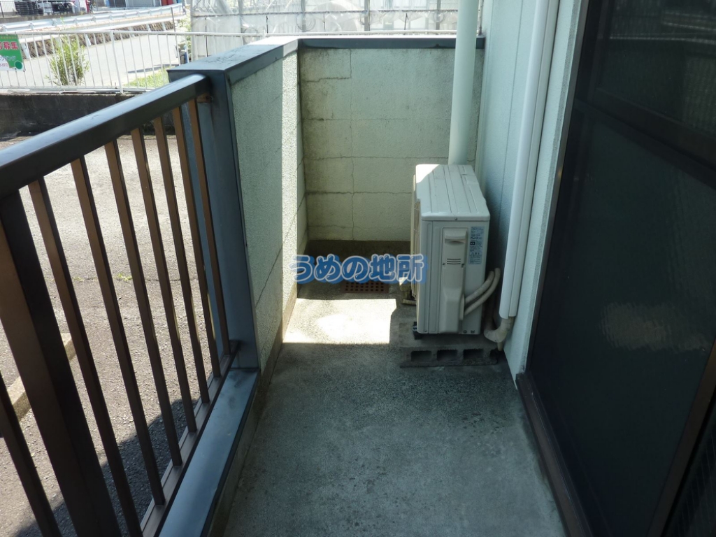 バルコニー　ベランダ