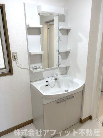 洗面設備　独立洗面台