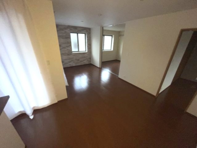 居室・リビング　リビングは１５．８帖。ネット無料付きです☆