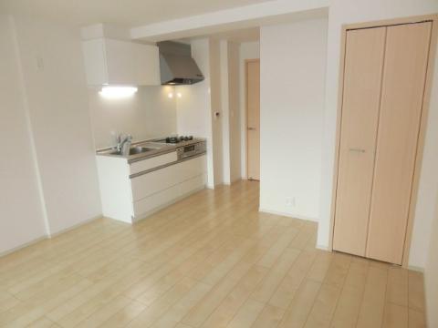 サンプラザ茨木　居室・リビング　リビング