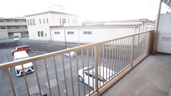 バルコニー　ベランダ