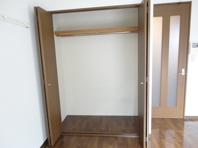 収納　クローゼット（イメージ）