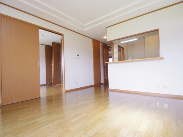 居室・リビング　ゆったりとした居間です