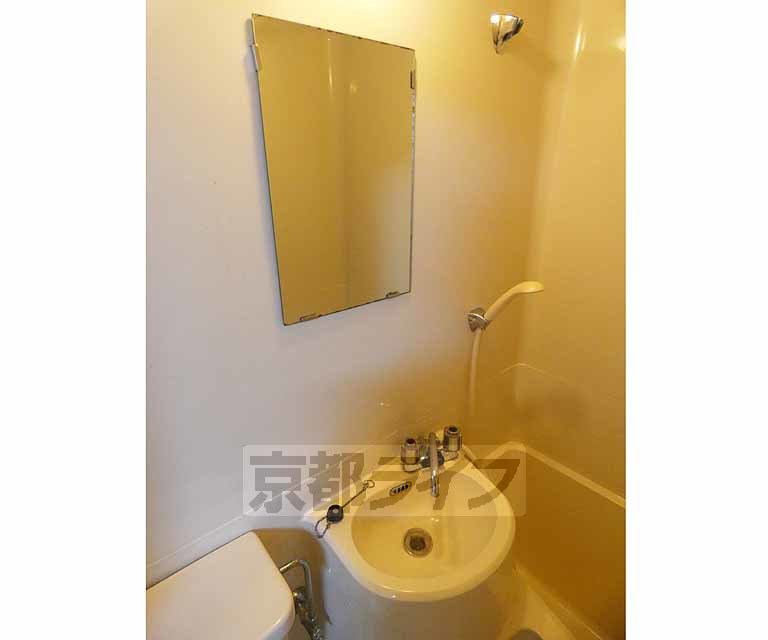 洗面設備　朝の準備はかどります。