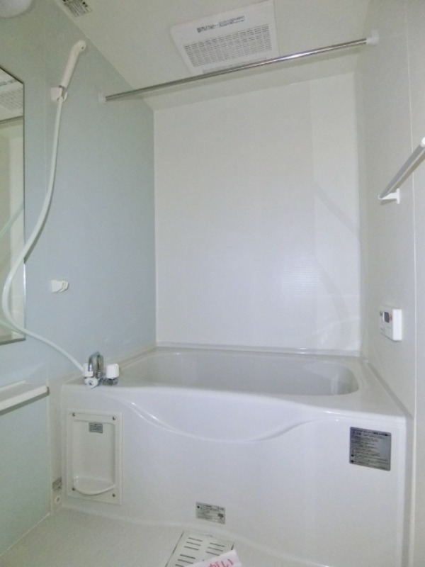 バス・シャワールーム　図面と現状に相違がある場合には現状を優先