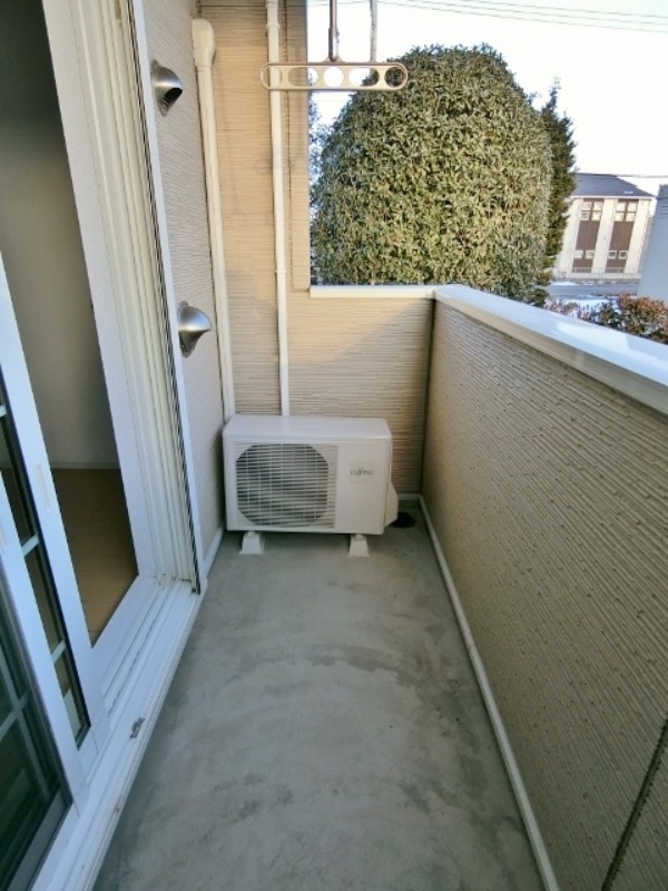 バルコニー　図面と現状に相違がある場合には現状を優先