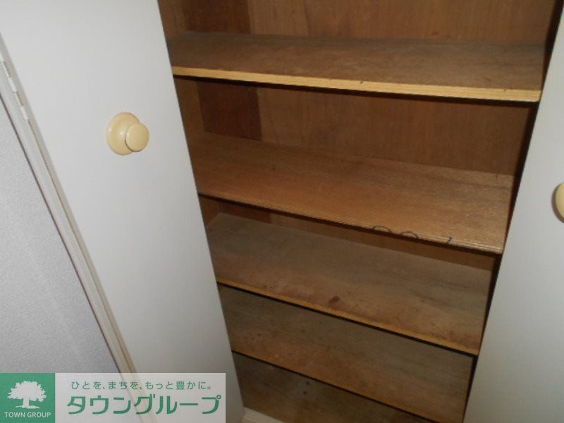 収納　シューズボックス