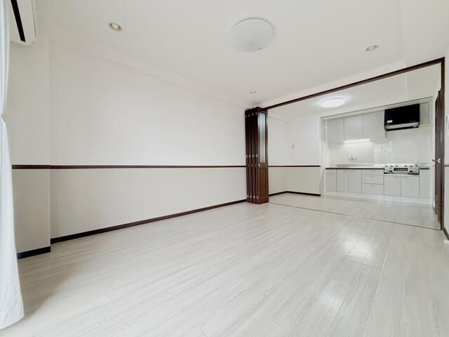 居室・リビング　別部屋・反転タイプ参考写真となります