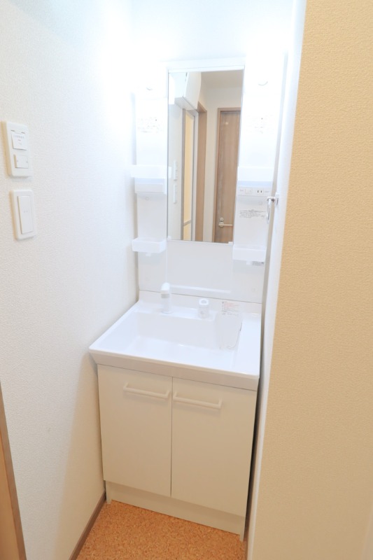 洗面設備　図面と現状に相違がある場合には現状を優先