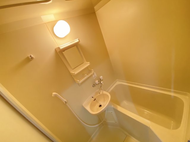 バス・シャワールーム　日々の暮らしに欠かせないお風呂です