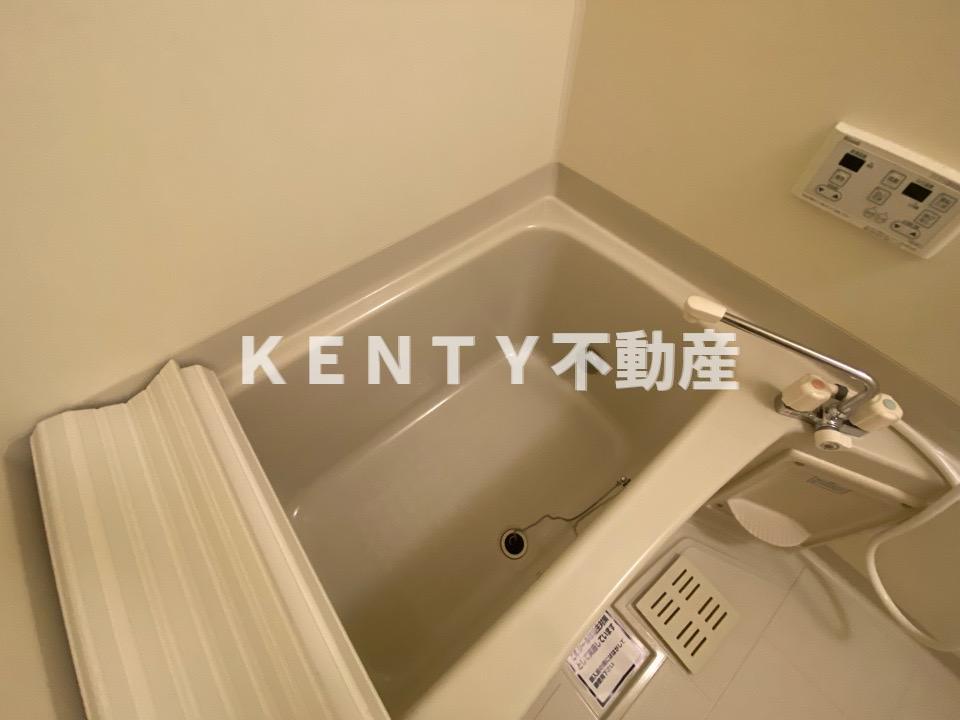 バス・シャワールーム　お風呂です