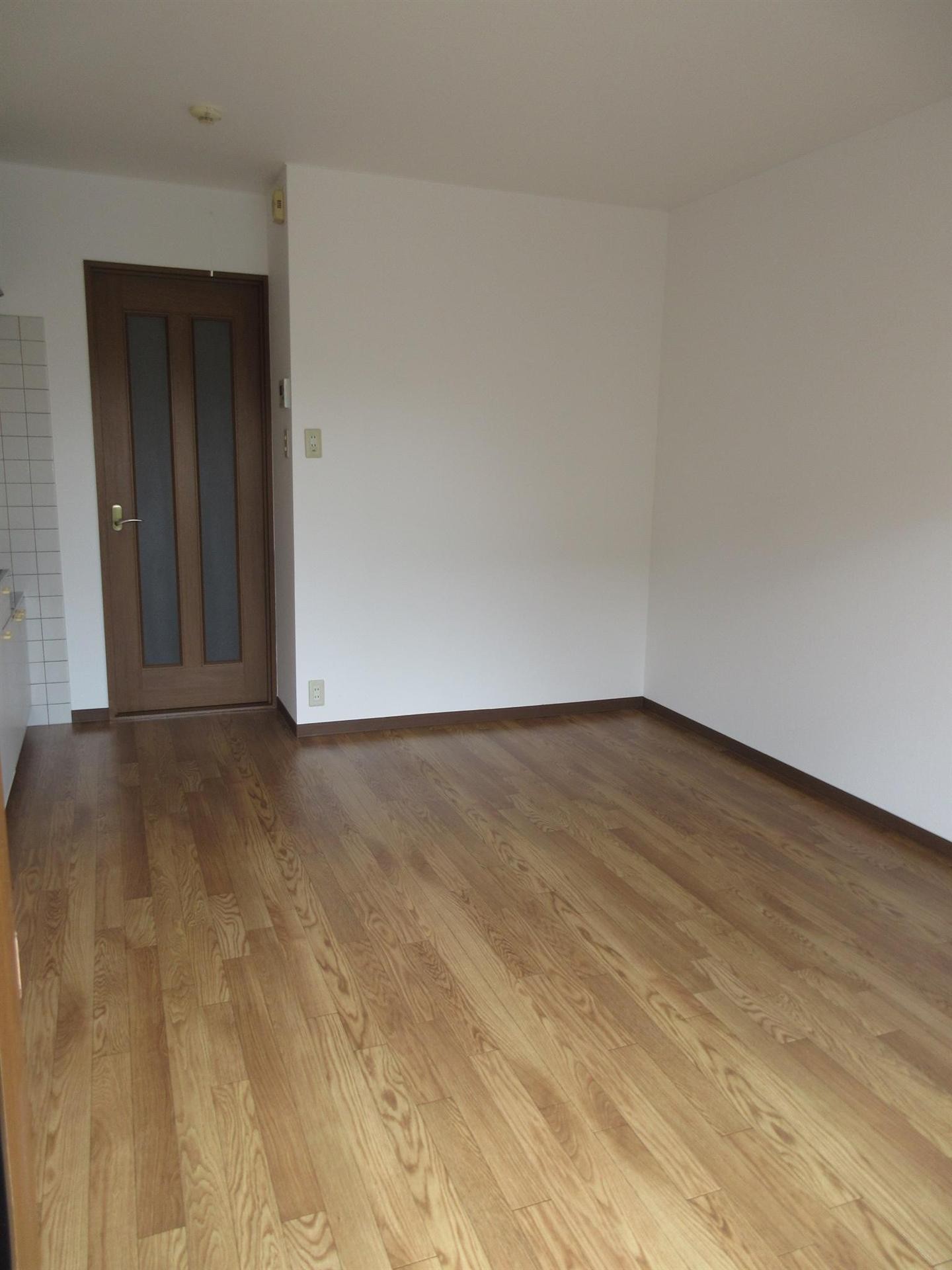 居室・リビング　ダイニングキッチン（別角度です）