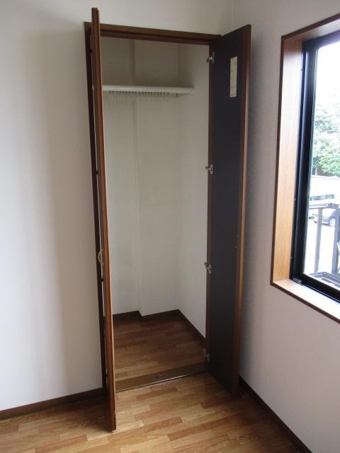 収納　洋室のクローゼットです