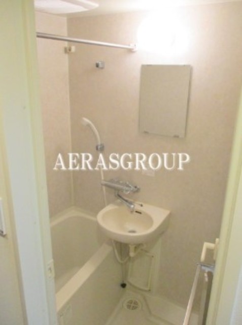 洗面設備　同仕様