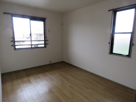 その他部屋・スペース　別号室の内装写真となる為現況有姿となります。