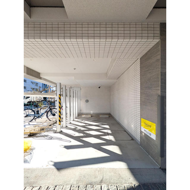 駐車場　駐車場があるので、車を買う予定の方も安心です