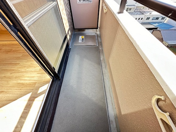 バルコニー　※別部屋の写真です