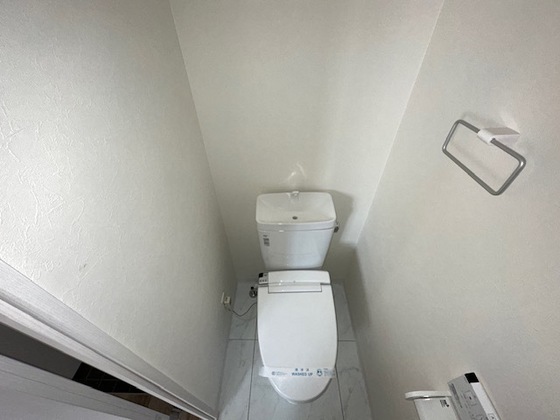 トイレ　※別部屋の写真です