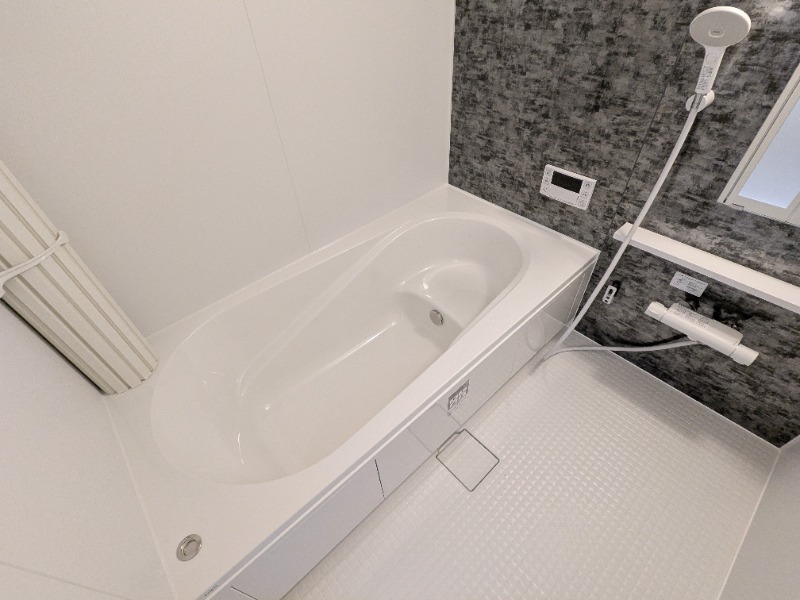 バス・シャワールーム　図面と現状に相違がある場合には現状を優先