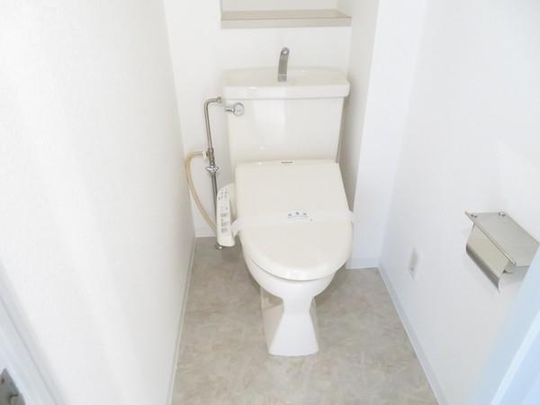 トイレ　ウォシュレット！