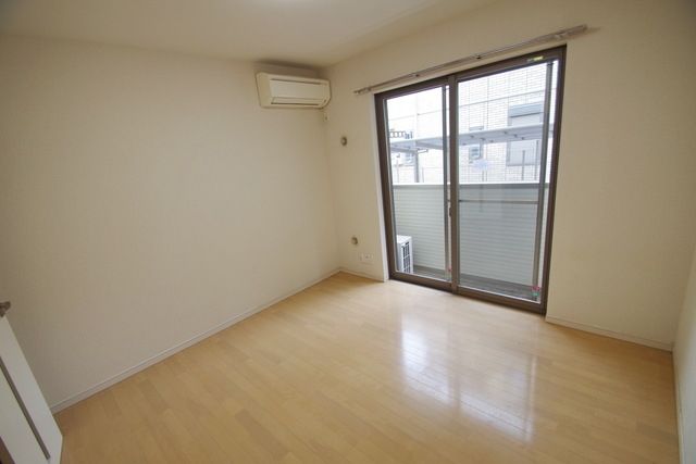 居室・リビング　★お部屋探しはタウンハウジング稲田堤店まで★