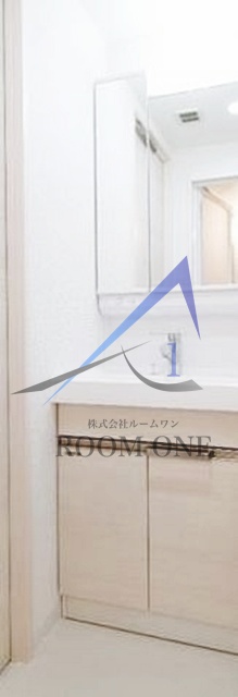 洗面設備　洗面台です。