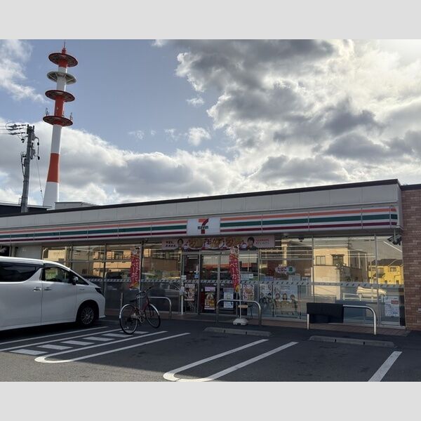 その他　セブンイレブン名古屋烏森町8丁目店