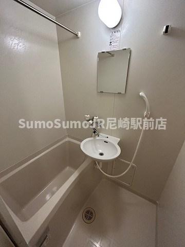 バス・シャワールーム　きれいなお風呂です