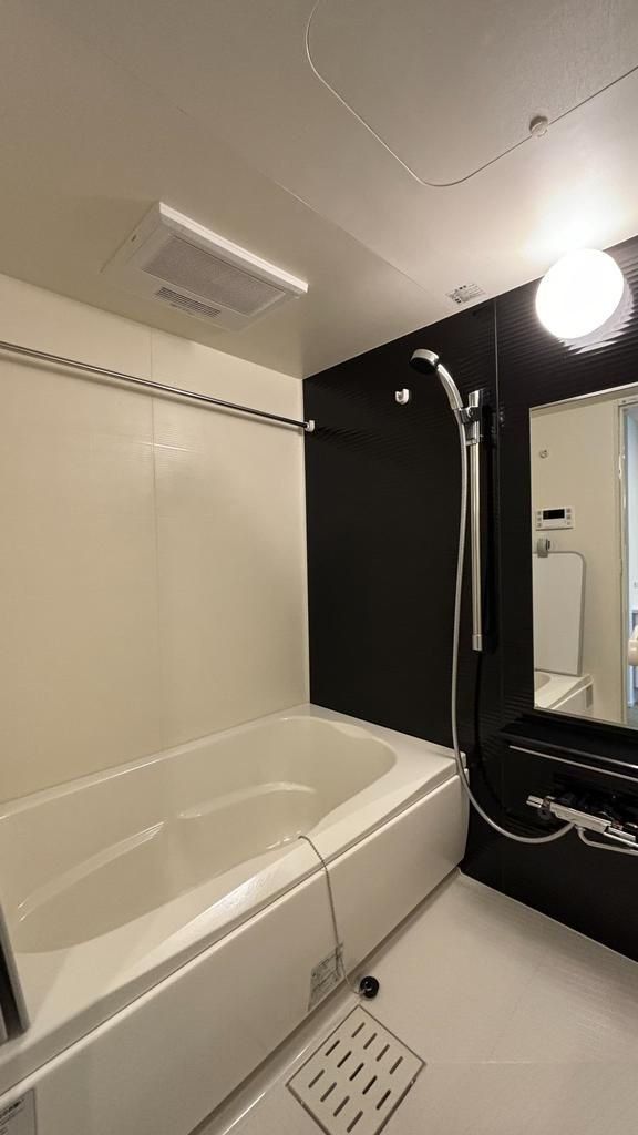 バス・シャワールーム　バス