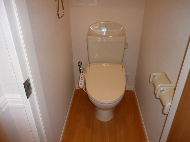 トイレ　シャワー付トイレ
