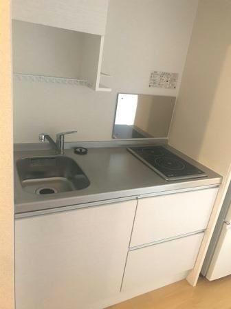 キッチン　コンロの仕様が異なる場合があります