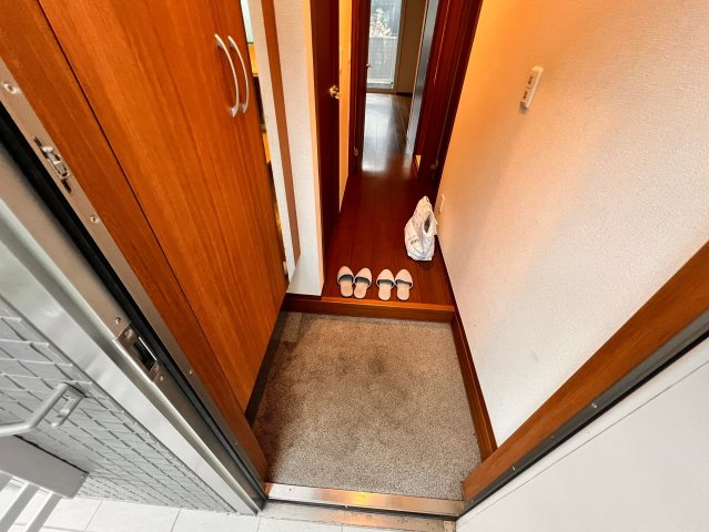 玄関　別部屋参考写真