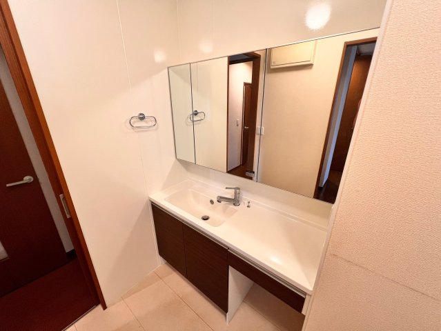 洗面設備　別部屋参考写真