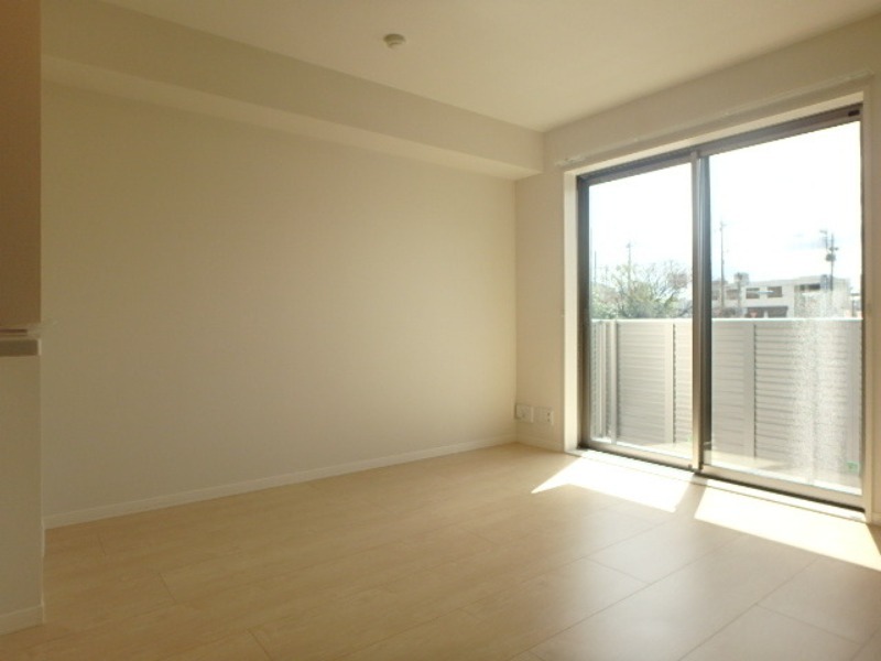 居室・リビング　図面と現状に相違がある場合には現状を優先