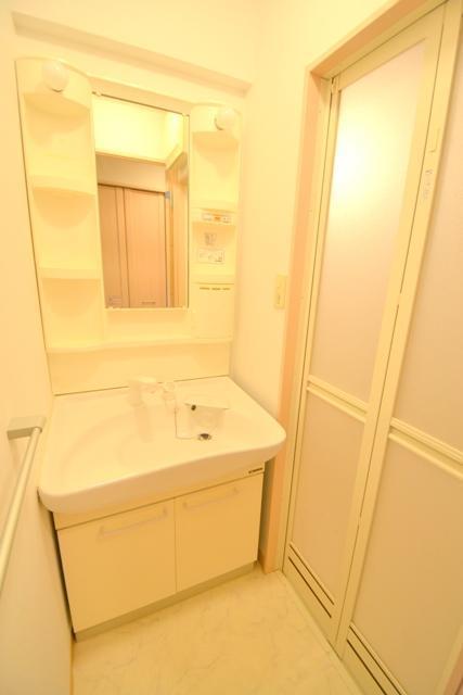 洗面設備　シャンプードレッサー