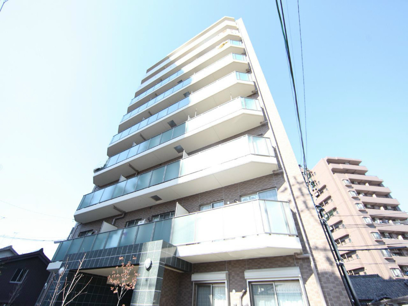 建物外観　外観　オートロック付　防犯カメラ付　宅配ＢＯＸ付