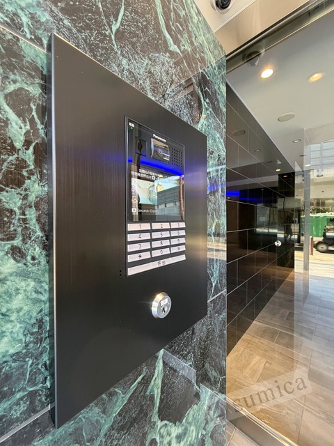 エントランス　オートロック・宅配ボックス便利です♪♪