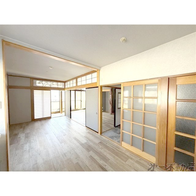 建物外観　ＬＤＫ