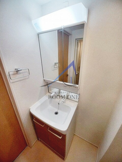 洗面設備　洗面台です。